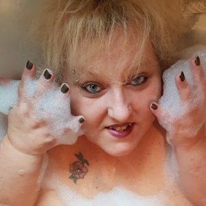 Fickanzeigen für Sexkontakte aus Bergen / Rügen, Alter: 56 Jahre (6)