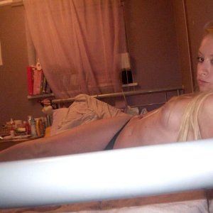 Sexkontakte für Sextreffen in Arnsdorf, Alter: 32 Jahre (10)